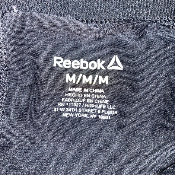 Reebok running shorts Size:M - Picture 3 of 4